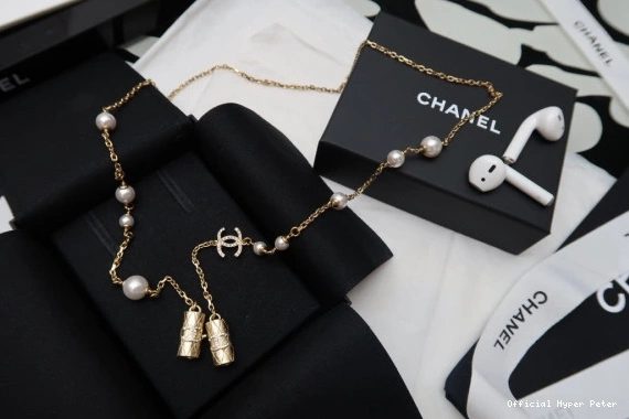 HyperPeter CHANEL NECKLACE AIRPODS 0711